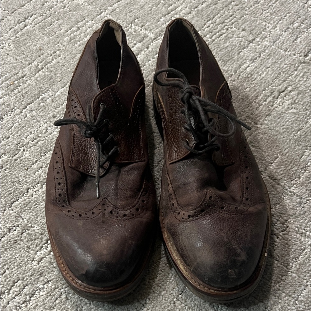 Banana Republic Dark Brown Oxfords